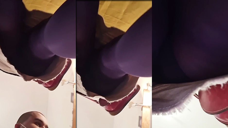 Sous une jupe du mois de Mars 2024